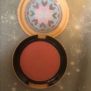 Mac cosmetics blush in painted canyon